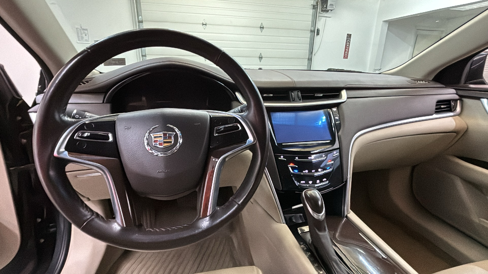 2013 Cadillac XTS Standard 18