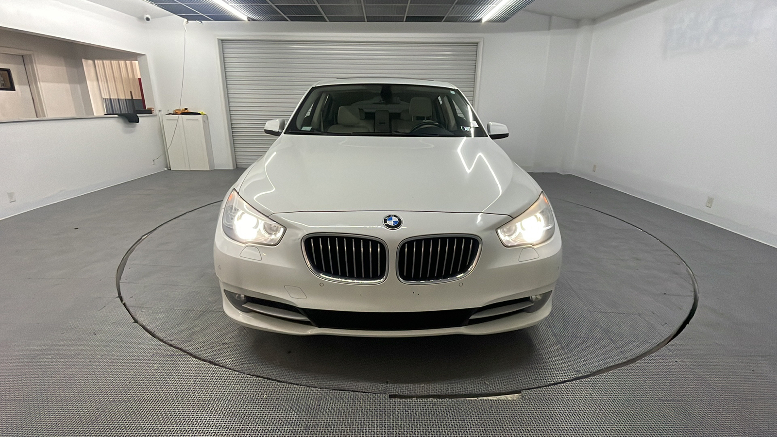 Car Connection Superstore - Used vehicle - Sedan BMW 5 SERIES GRAN TURISMO 2010