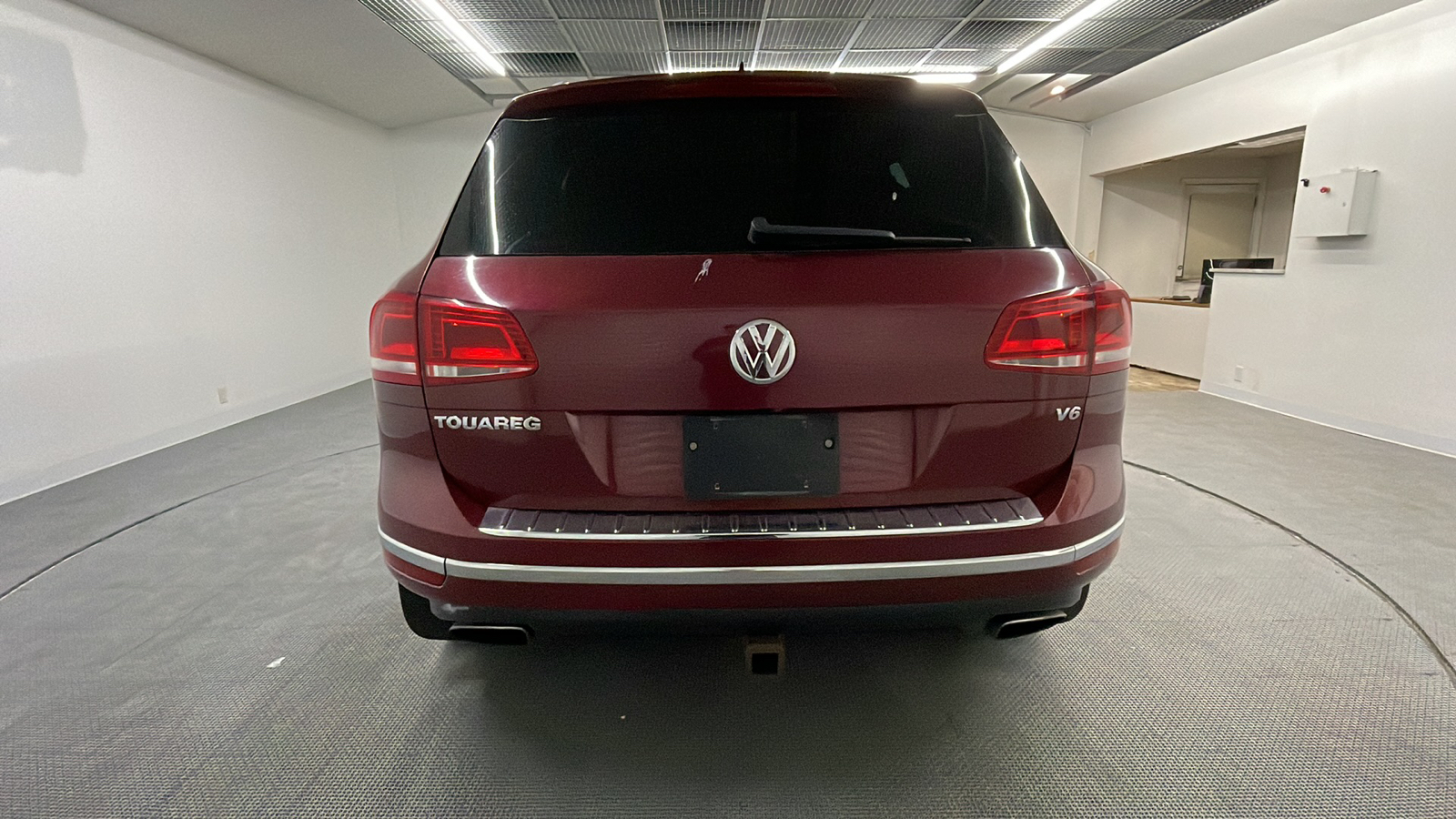 2016 Volkswagen Touareg VR6 Lux 4