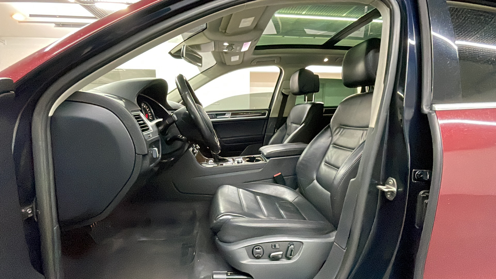 2016 Volkswagen Touareg VR6 Lux 15