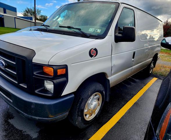 Car Connection Superstore - Used vehicle - Cargo Van FORD ECONOLINE 2008