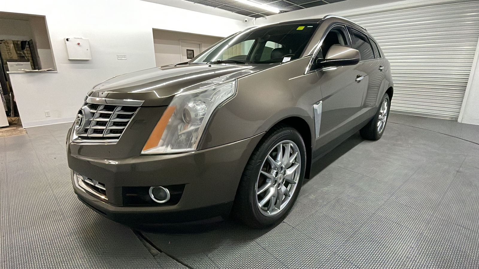 Car Connection Superstore - Used vehicle - SUV CADILLAC SRX 2014