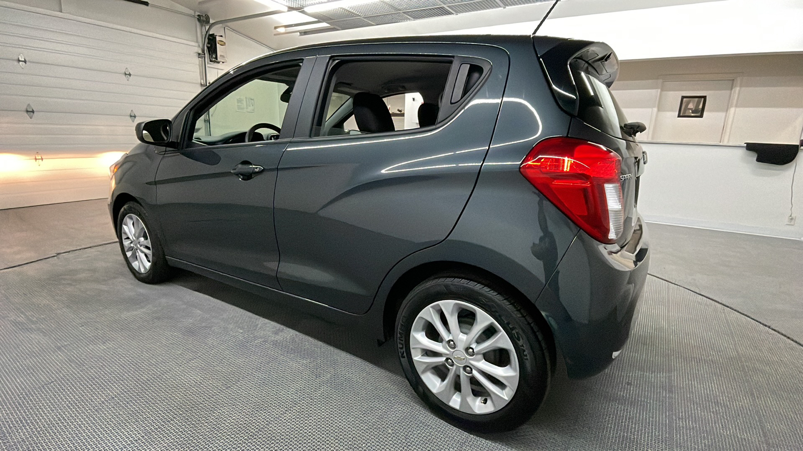 Car Connection Superstore - Used vehicle - Sedan CHEVROLET SPARK 2019