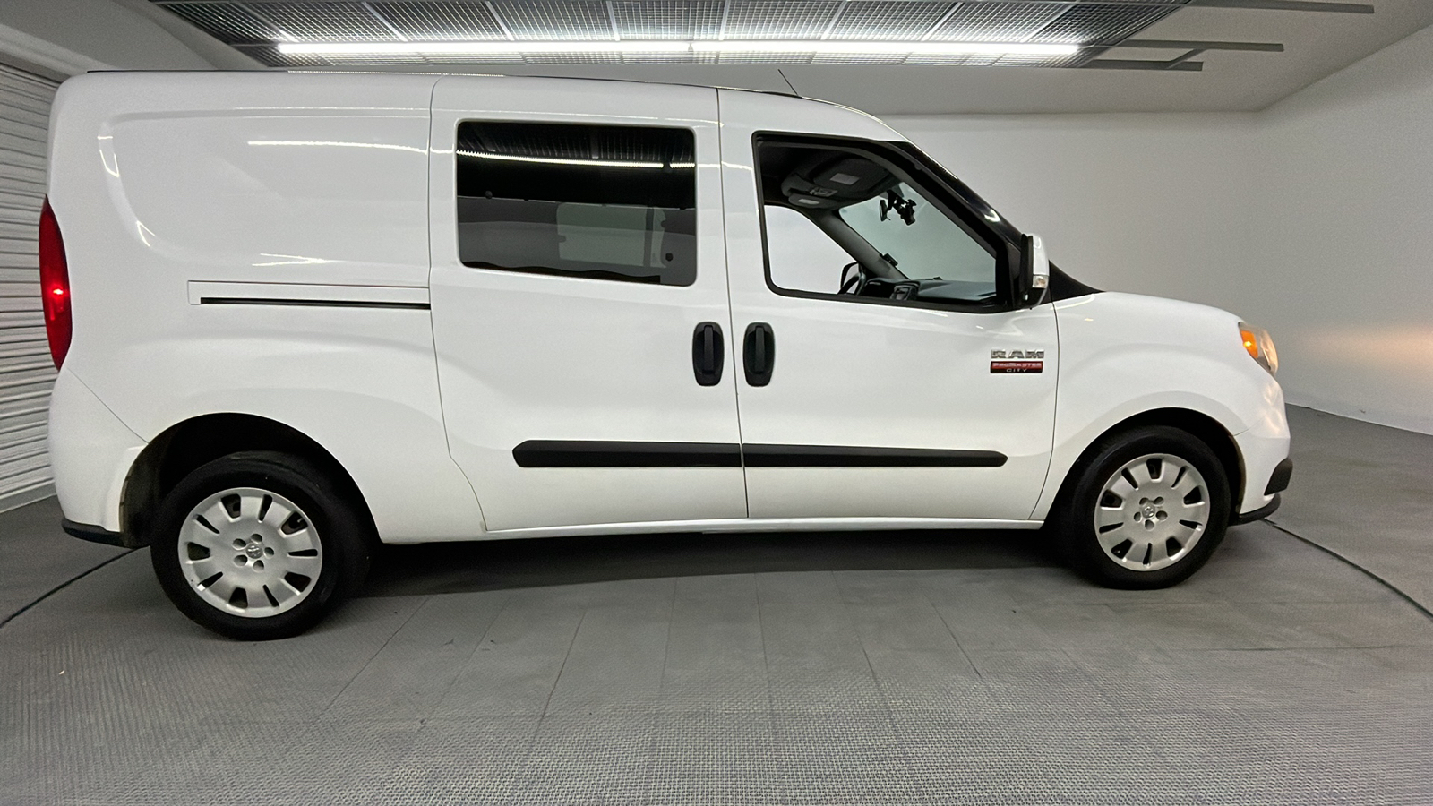 Car Connection Superstore - Used vehicle - Cargo Van RAM PROMASTER CITY 2017