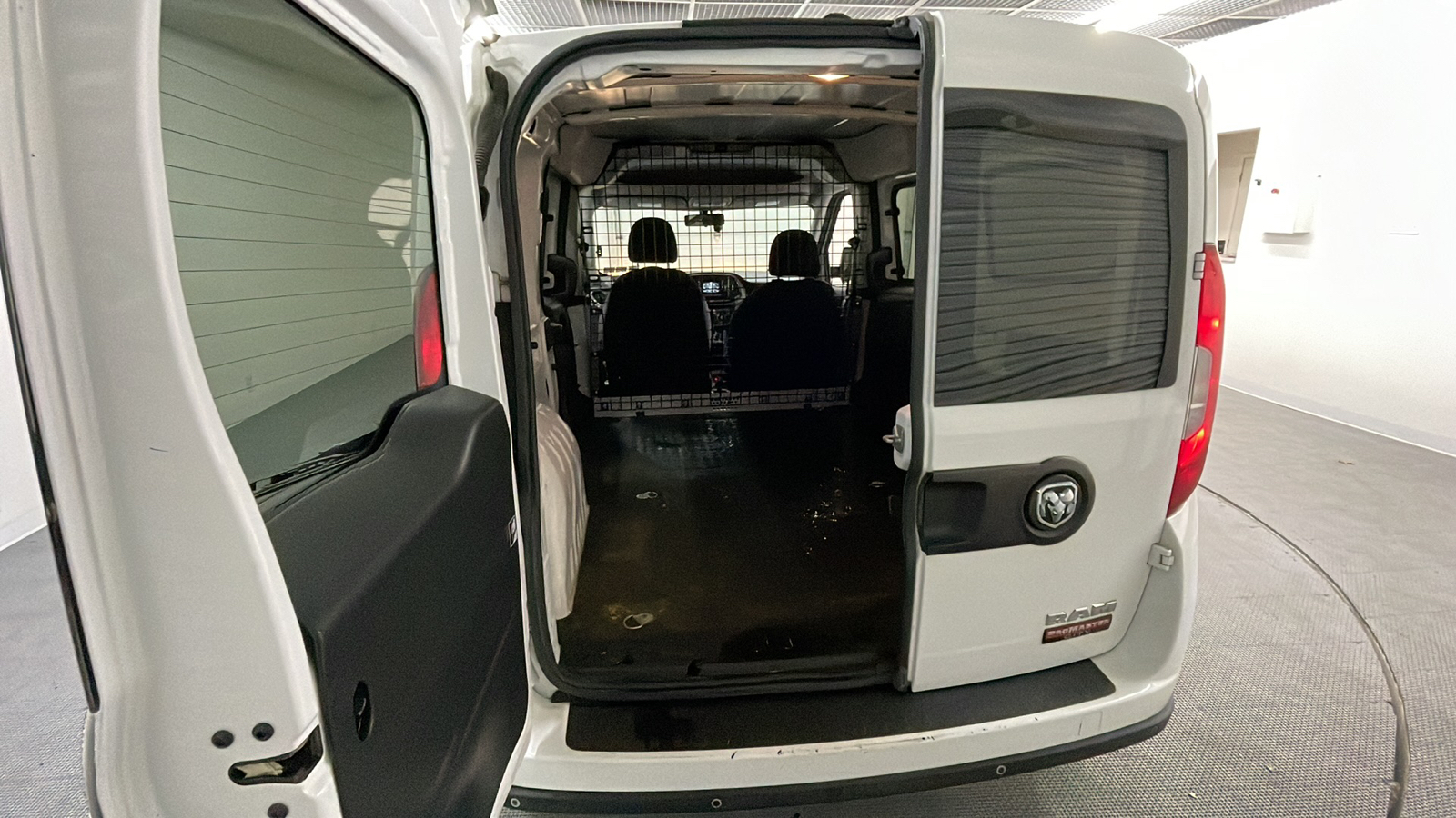 Car Connection Superstore - Used vehicle - Cargo Van RAM PROMASTER CITY 2017