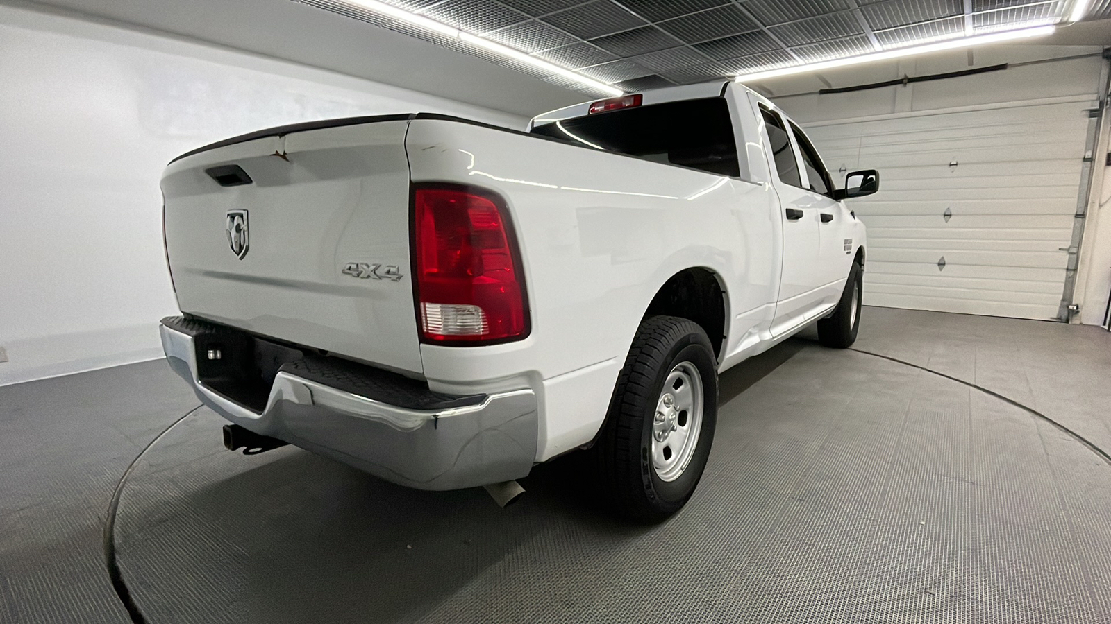Car Connection Superstore - Used vehicle - Truck RAM 1500 CLASSIC QUAD 2019