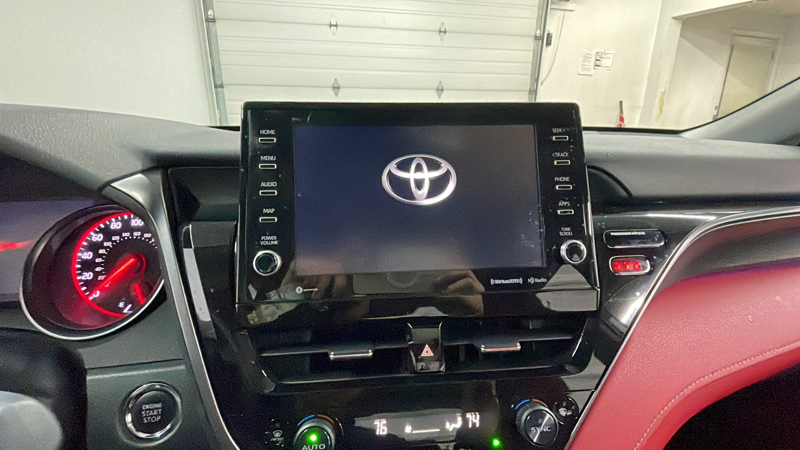 Car Connection Superstore - Used vehicle - Sedan TOYOTA CAMRY 2023