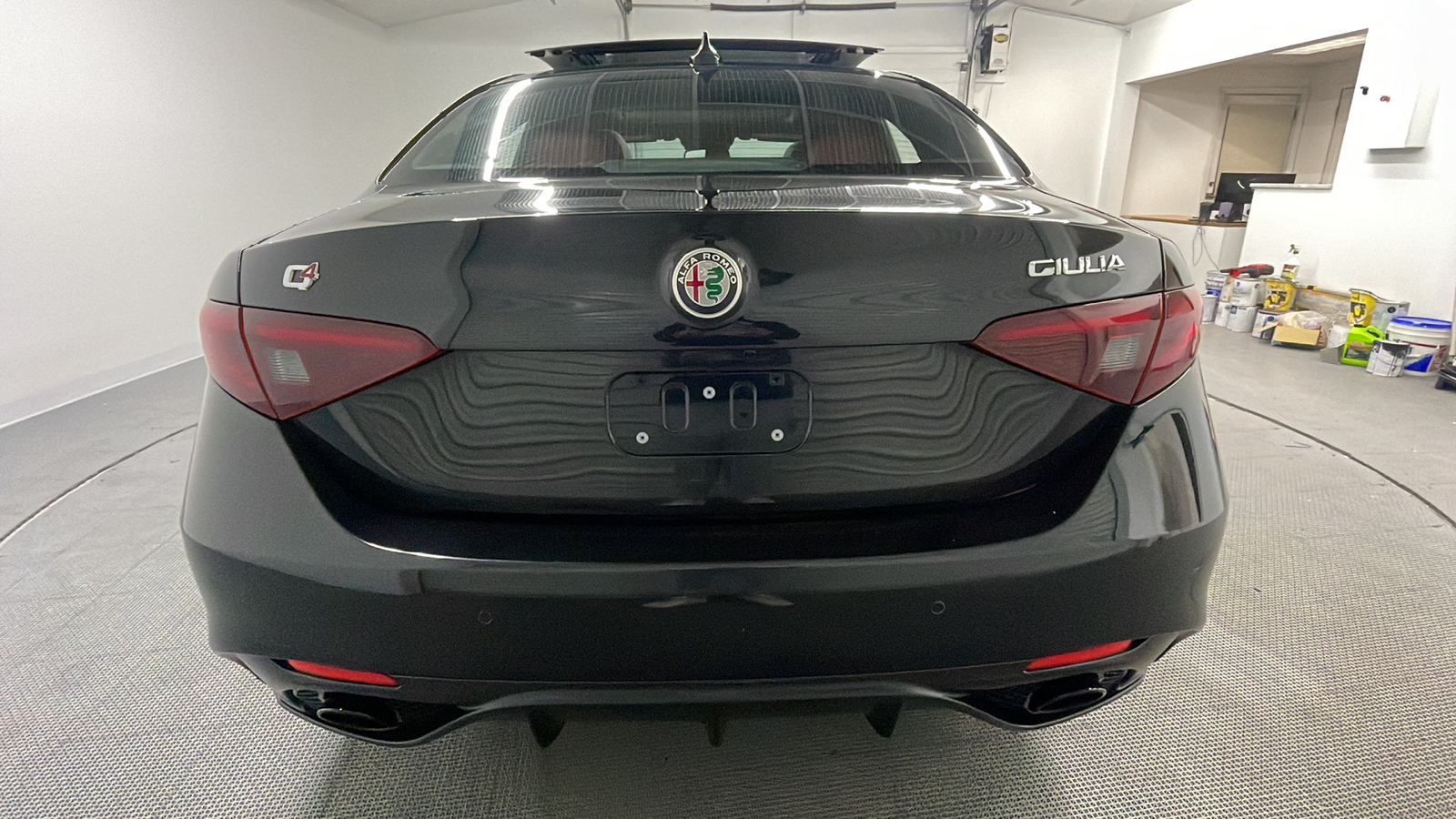 2023 Alfa Romeo Giulia Veloce AWD 4