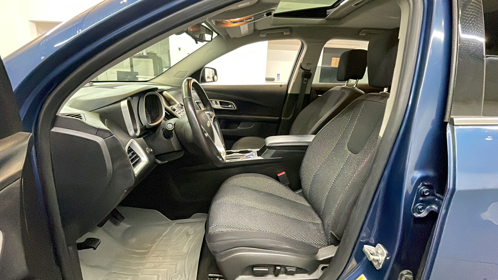 2016 Chevrolet Equinox  16