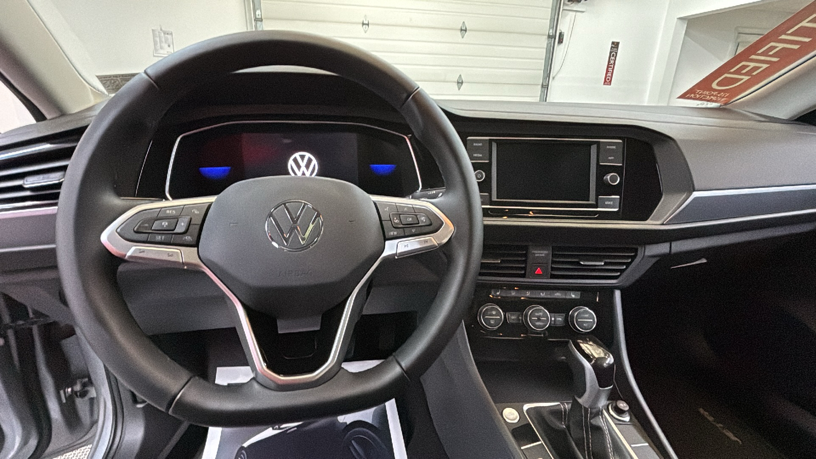 2023 Volkswagen Jetta 1.5T SE 19