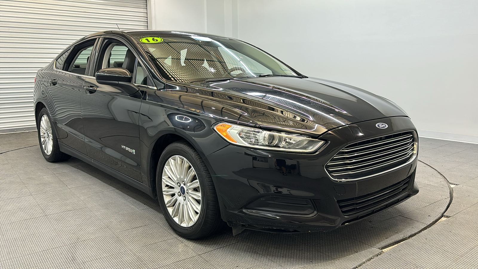 2016 Ford Fusion Hybrid S 1