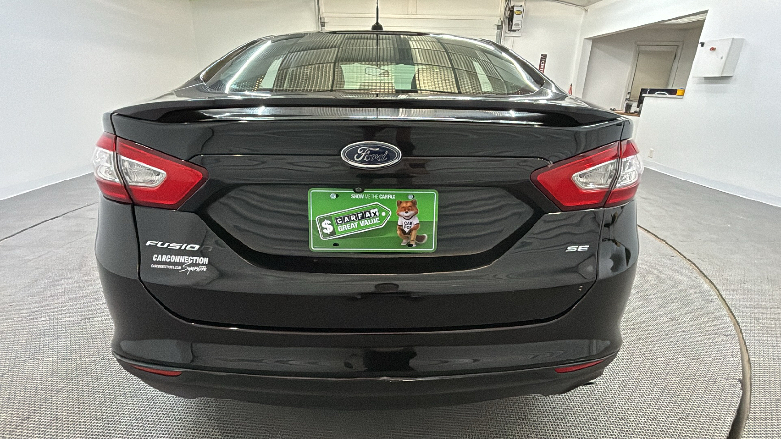 2016 Ford Fusion Hybrid S 4