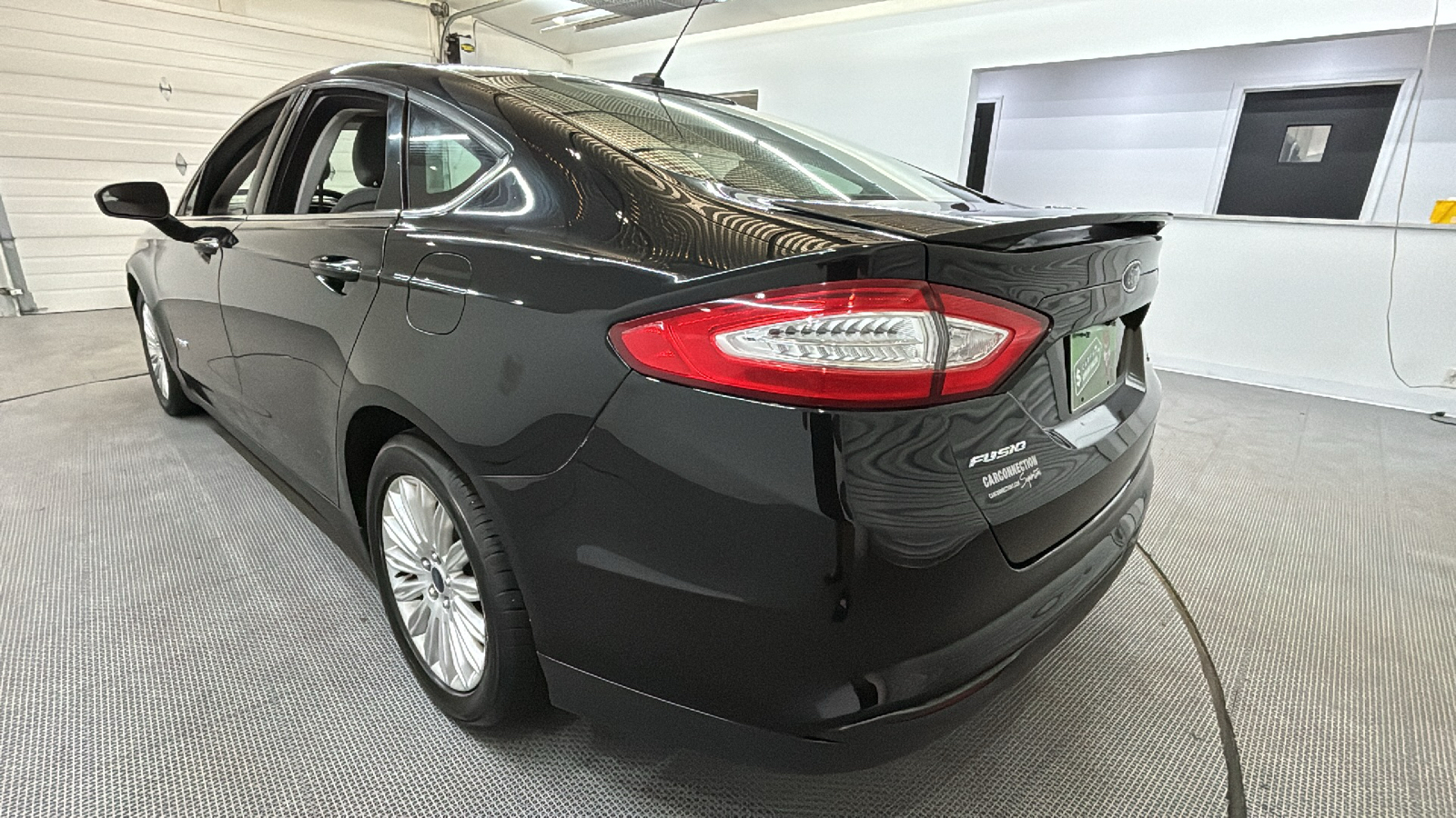 2016 Ford Fusion Hybrid S 5