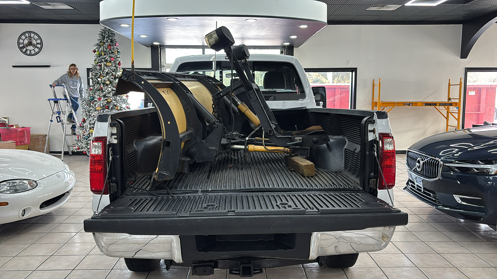 Car Connection Superstore - Used vehicle - Truck FORD F-350 SRW PLOW 2012