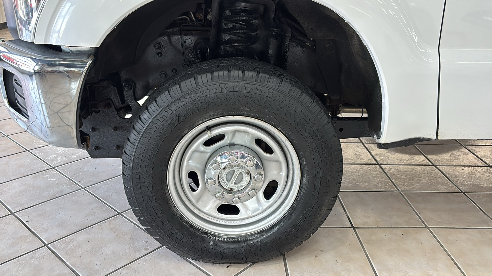 Car Connection Superstore - Used vehicle - Truck FORD F-350 SRW PLOW 2012