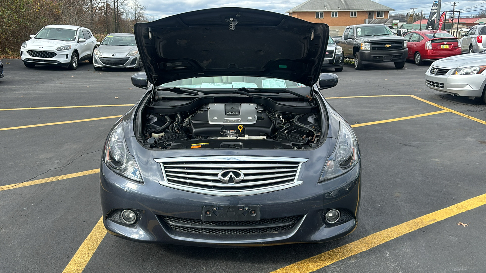 2011 INFINITI G37x X 9