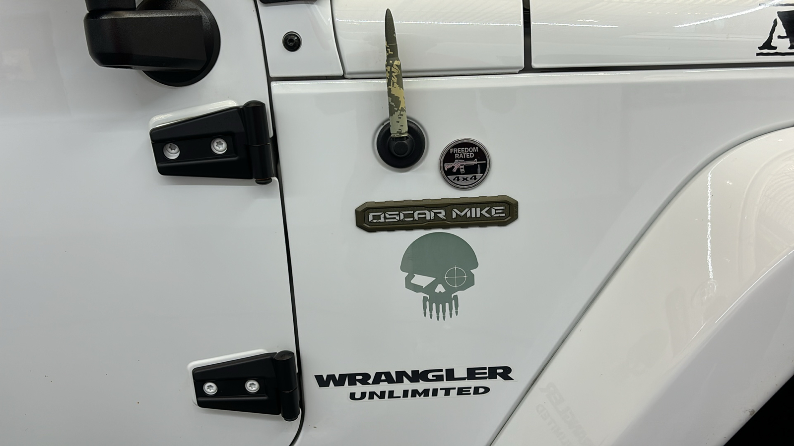 2017 Jeep Wrangler Unlimited Freedom 4x4 27