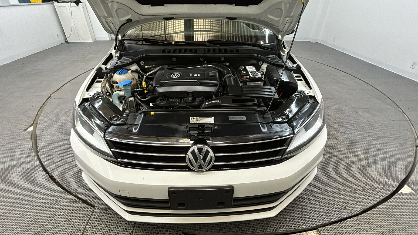 2015 Volkswagen Jetta 1.8T SE 9