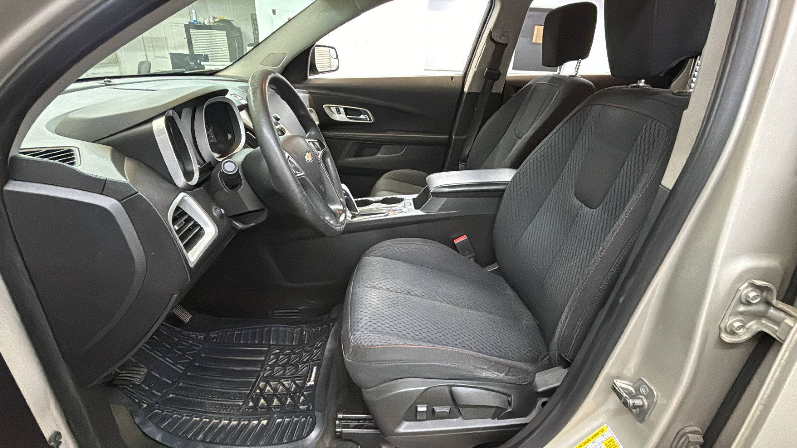 2013 Chevrolet Equinox LS 17