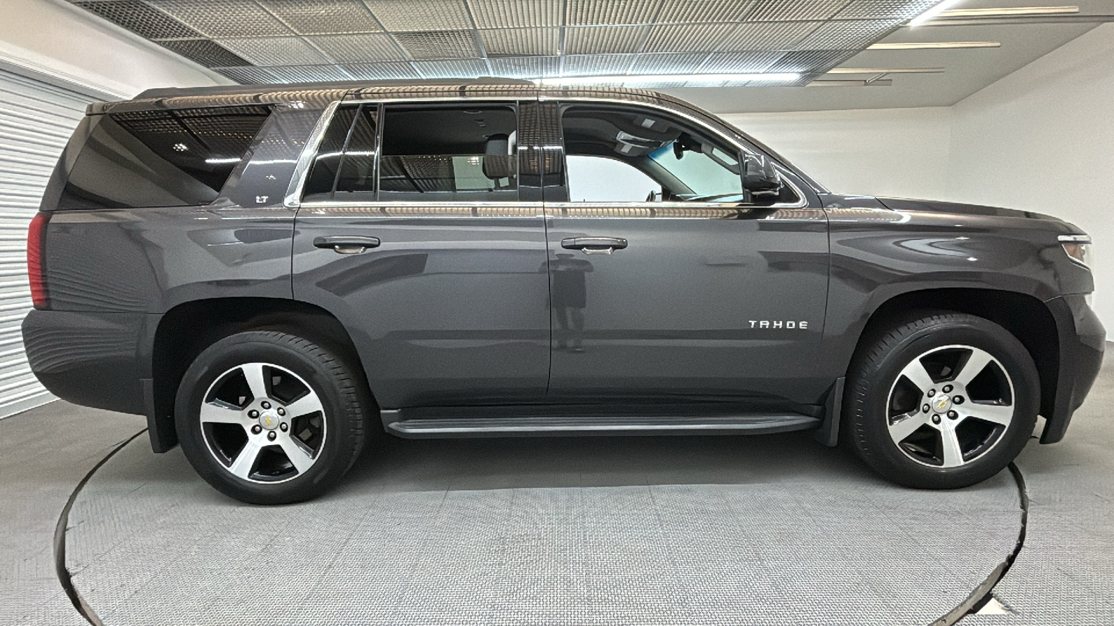 2016 Chevrolet Tahoe LT 2