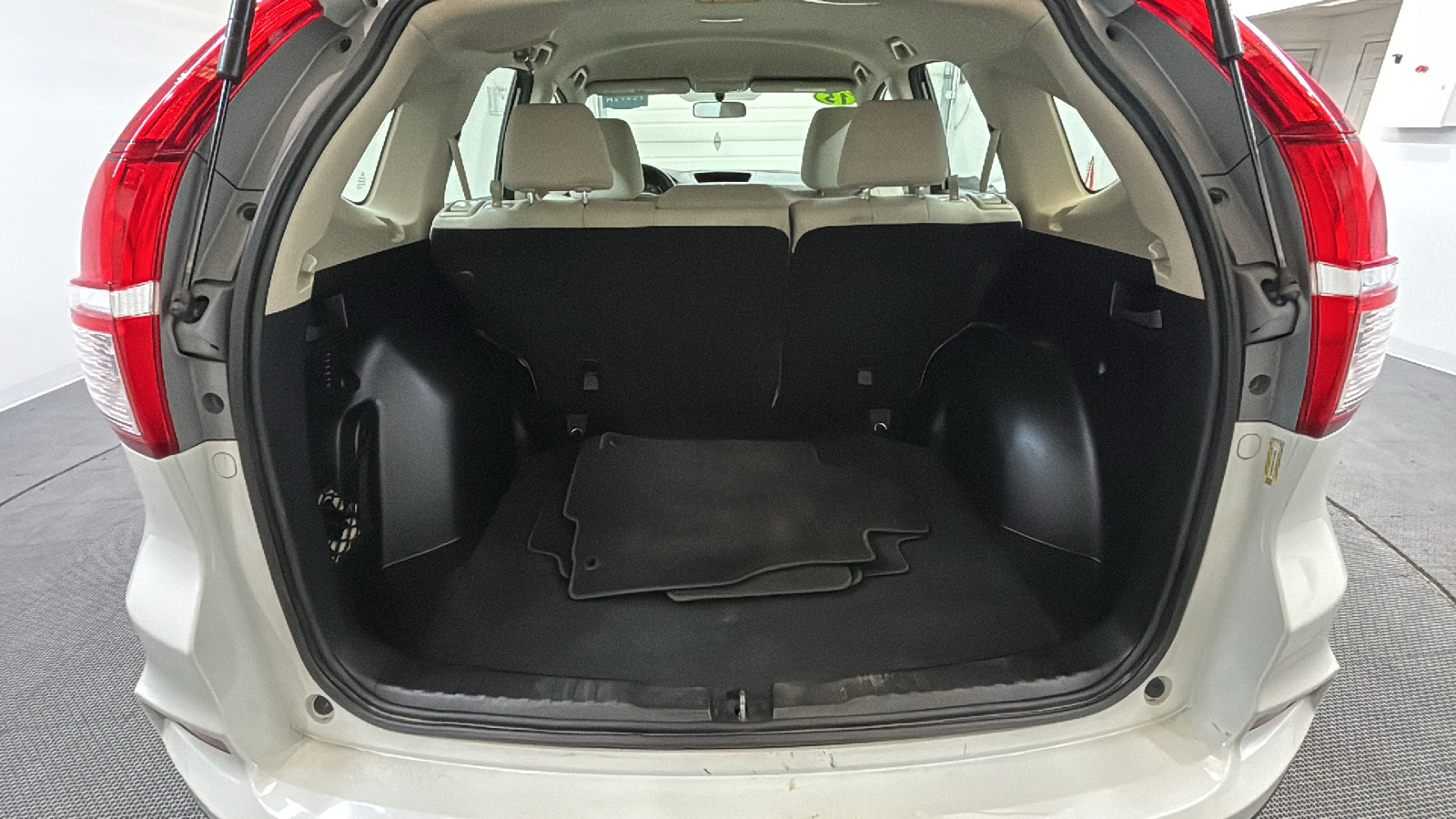 2015 Honda CR-V LX 12