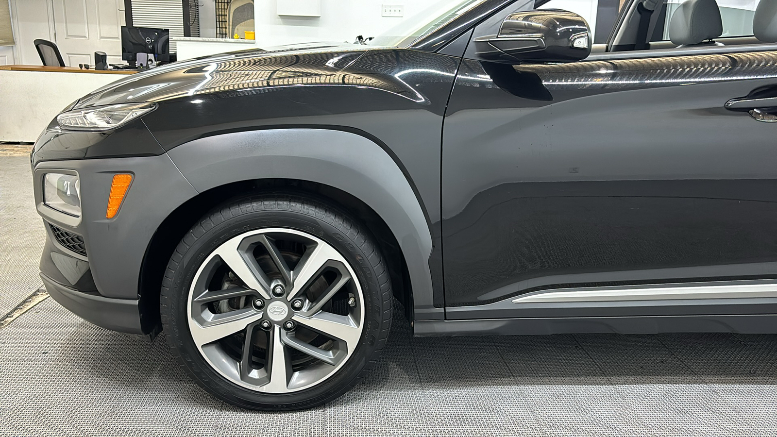 2021 Hyundai KONA  25