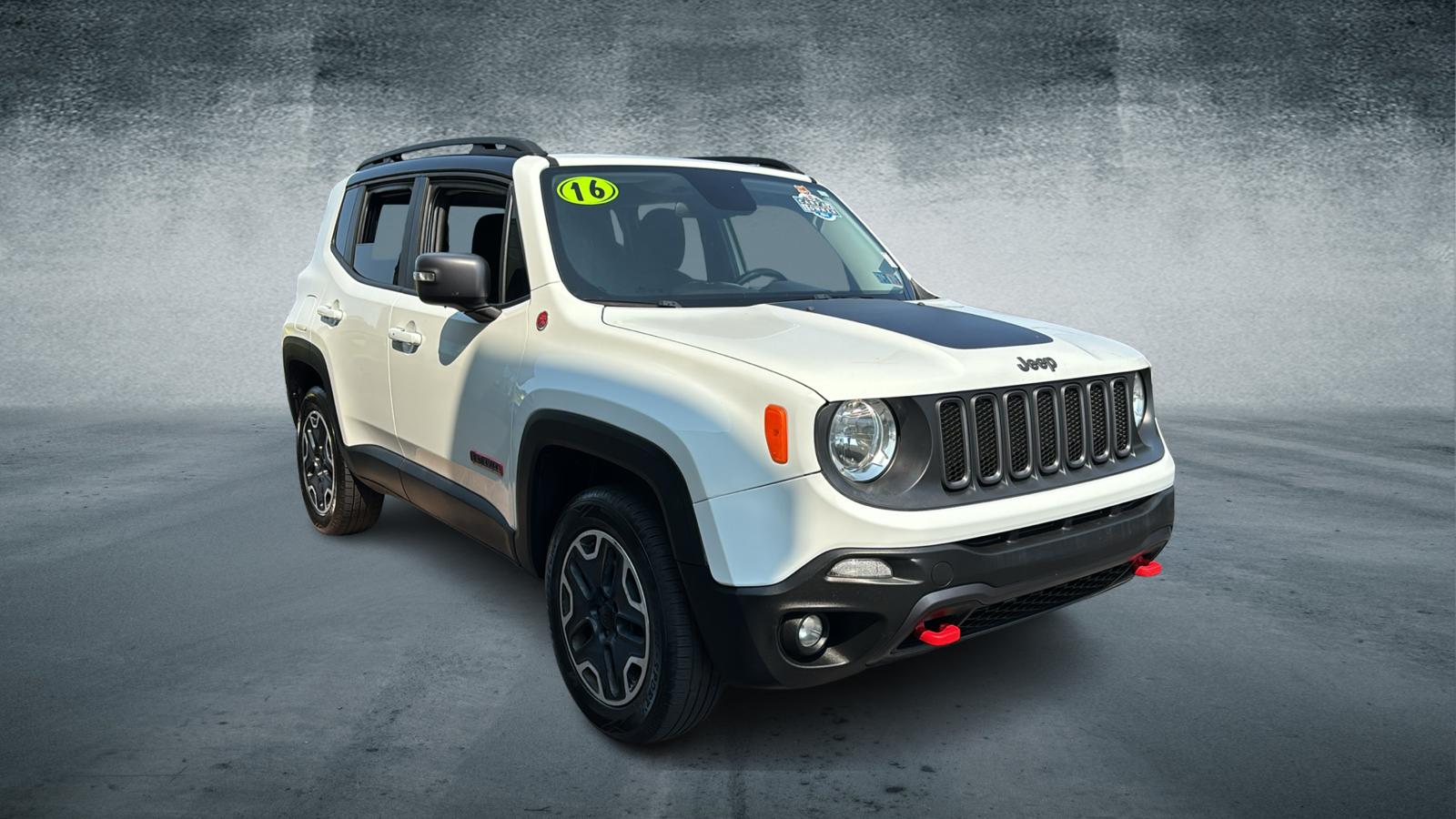 2016 Jeep Renegade Trailhawk 1