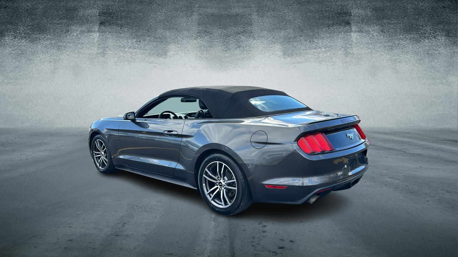 2017 Ford Mustang EcoBoost Premium 3