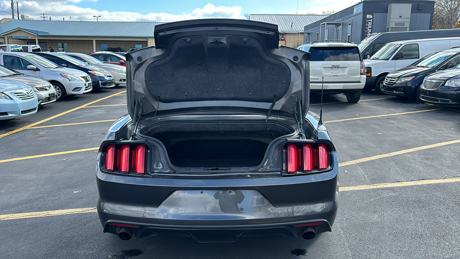 2017 Ford Mustang EcoBoost Premium 19