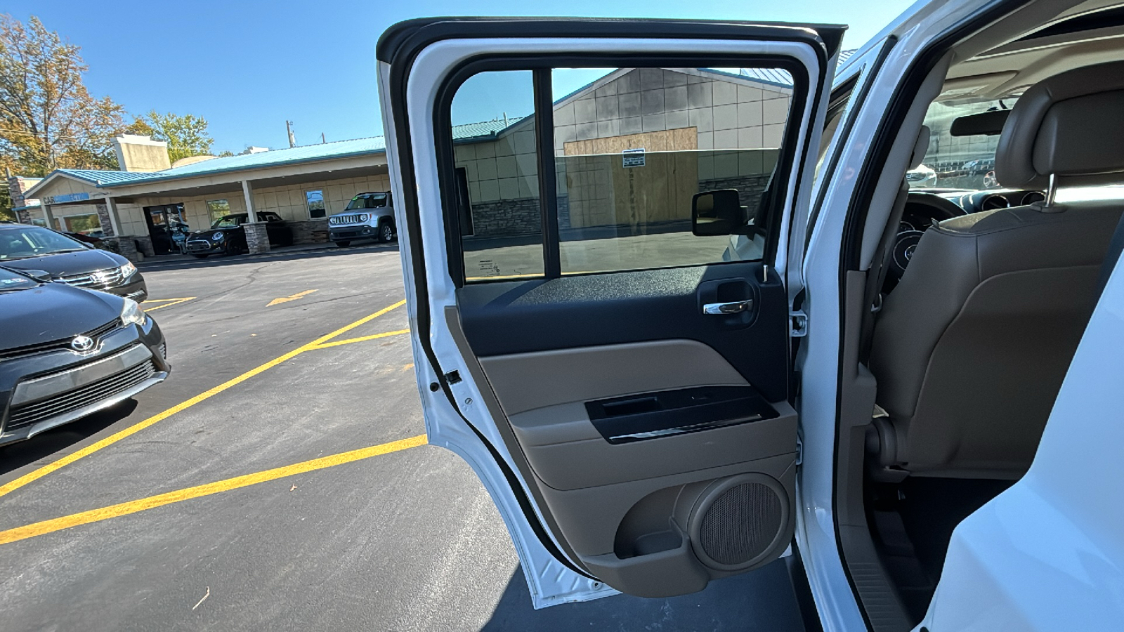 2015 Jeep Patriot Limited 13