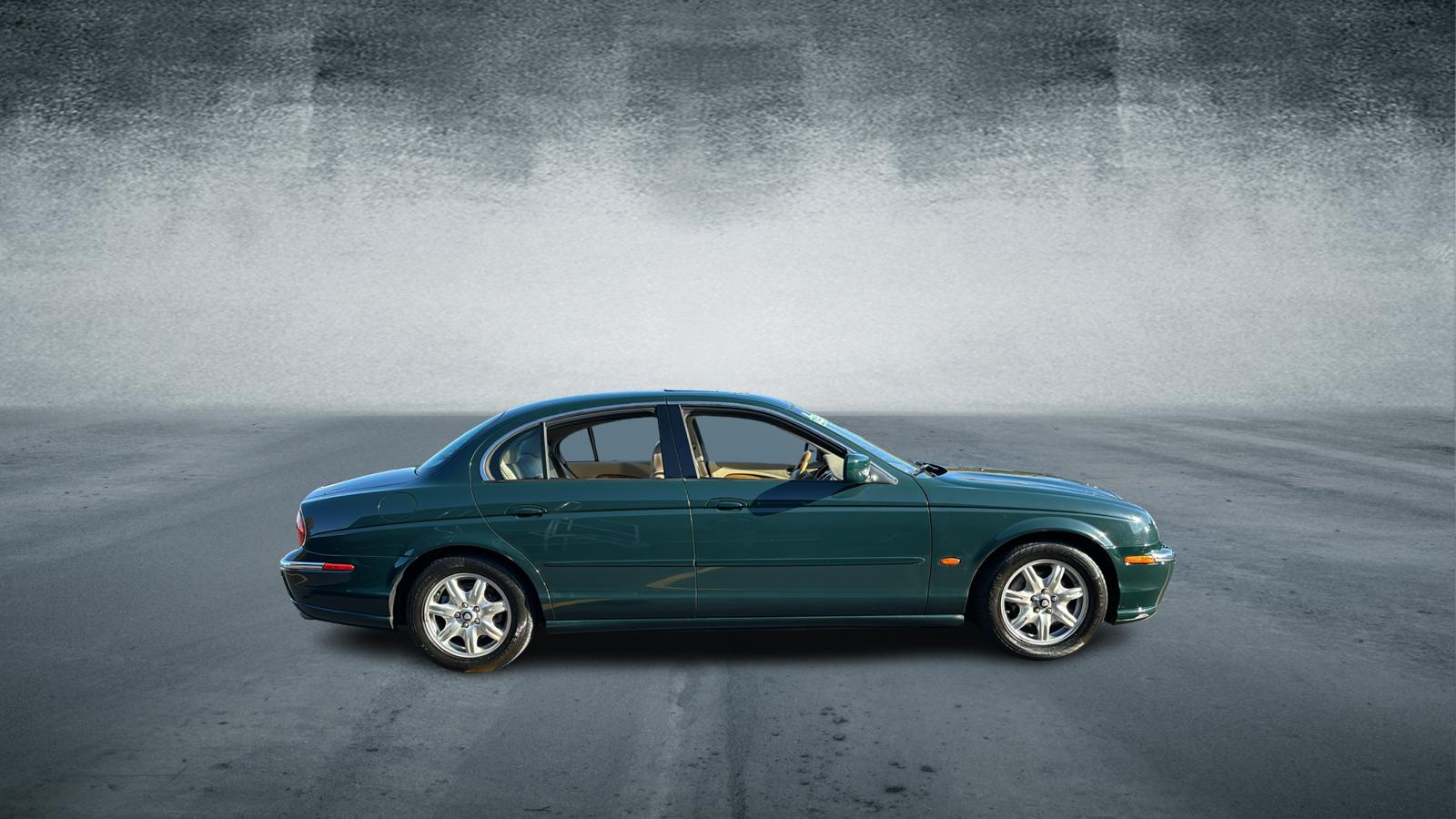 2001 Jaguar S-TYPE 4.0L V8 6