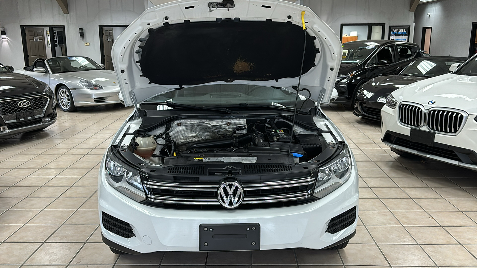 2017 Volkswagen Tiguan 2.0T S 9