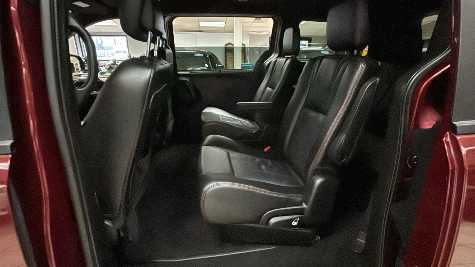 2019 Dodge Grand Caravan GT 15