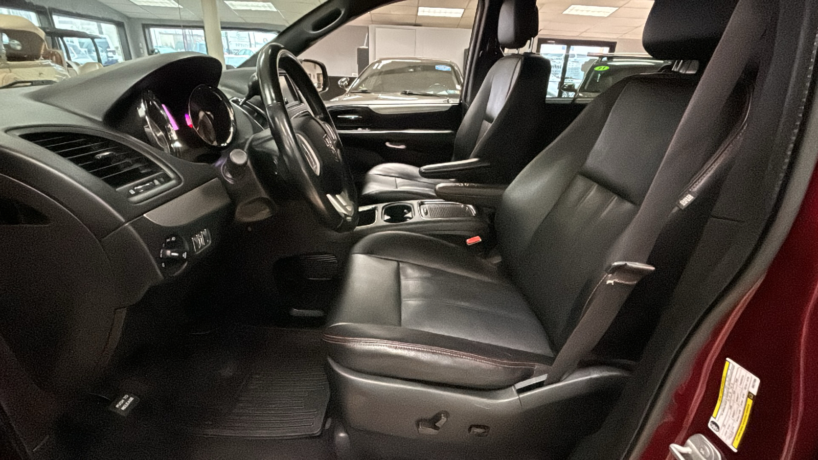 2019 Dodge Grand Caravan GT 17