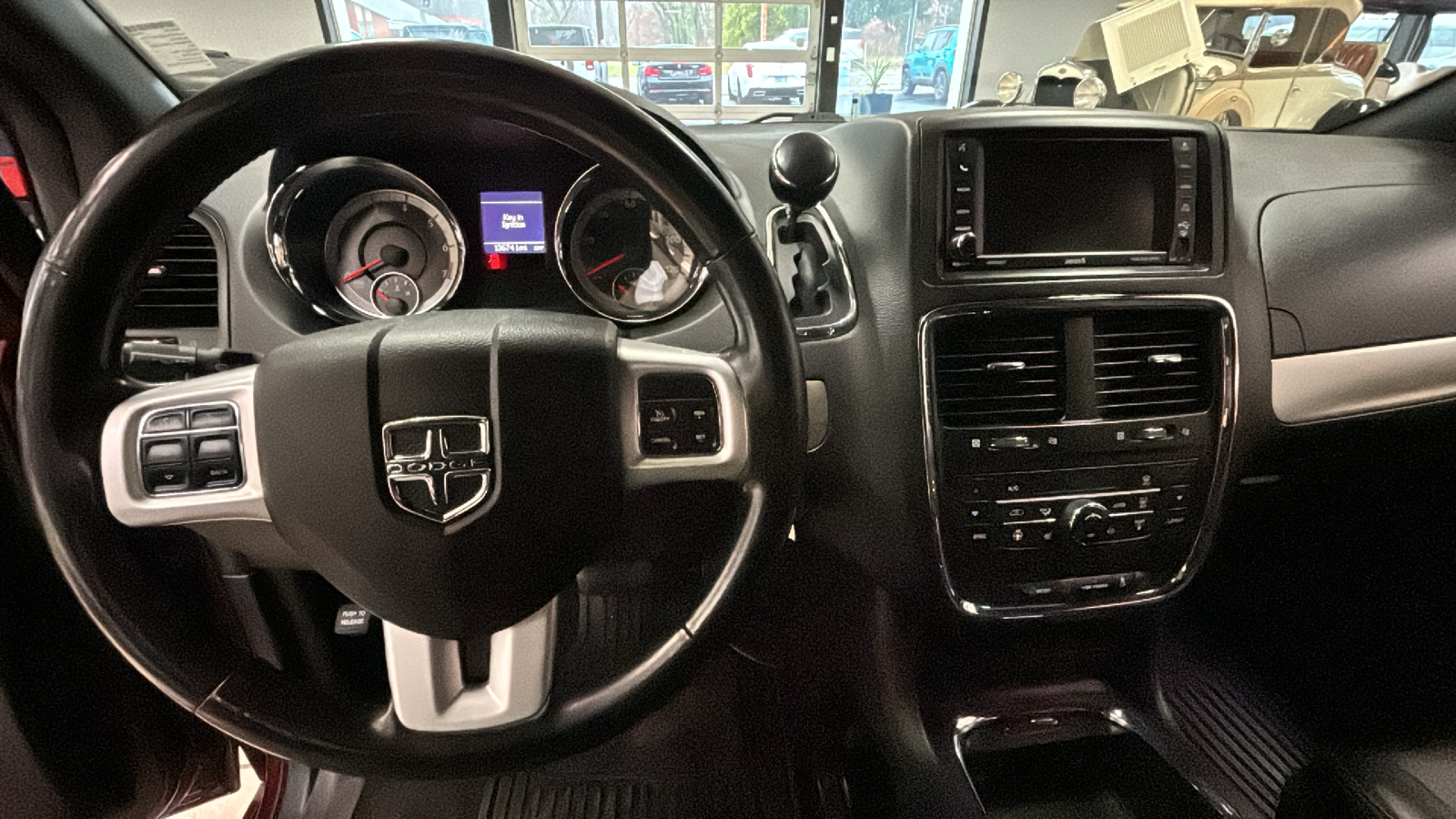 2019 Dodge Grand Caravan GT 18