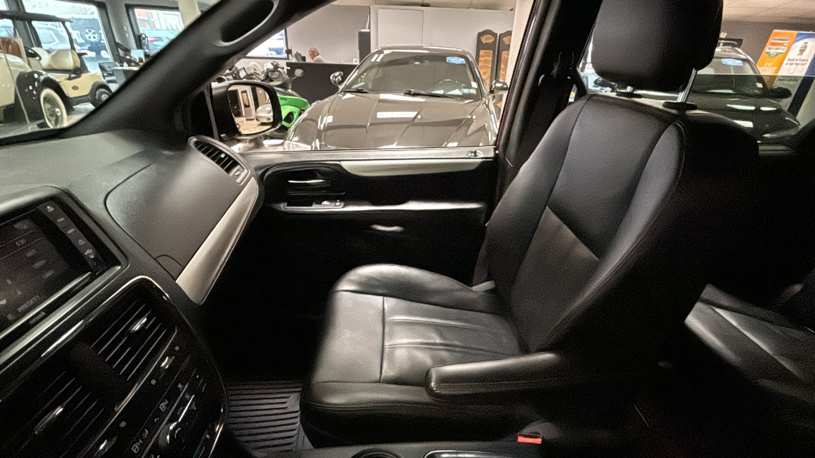 2019 Dodge Grand Caravan GT 24