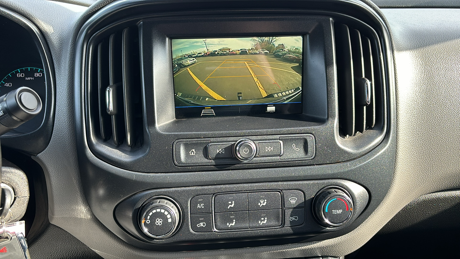 2019 Chevrolet Colorado WT 18