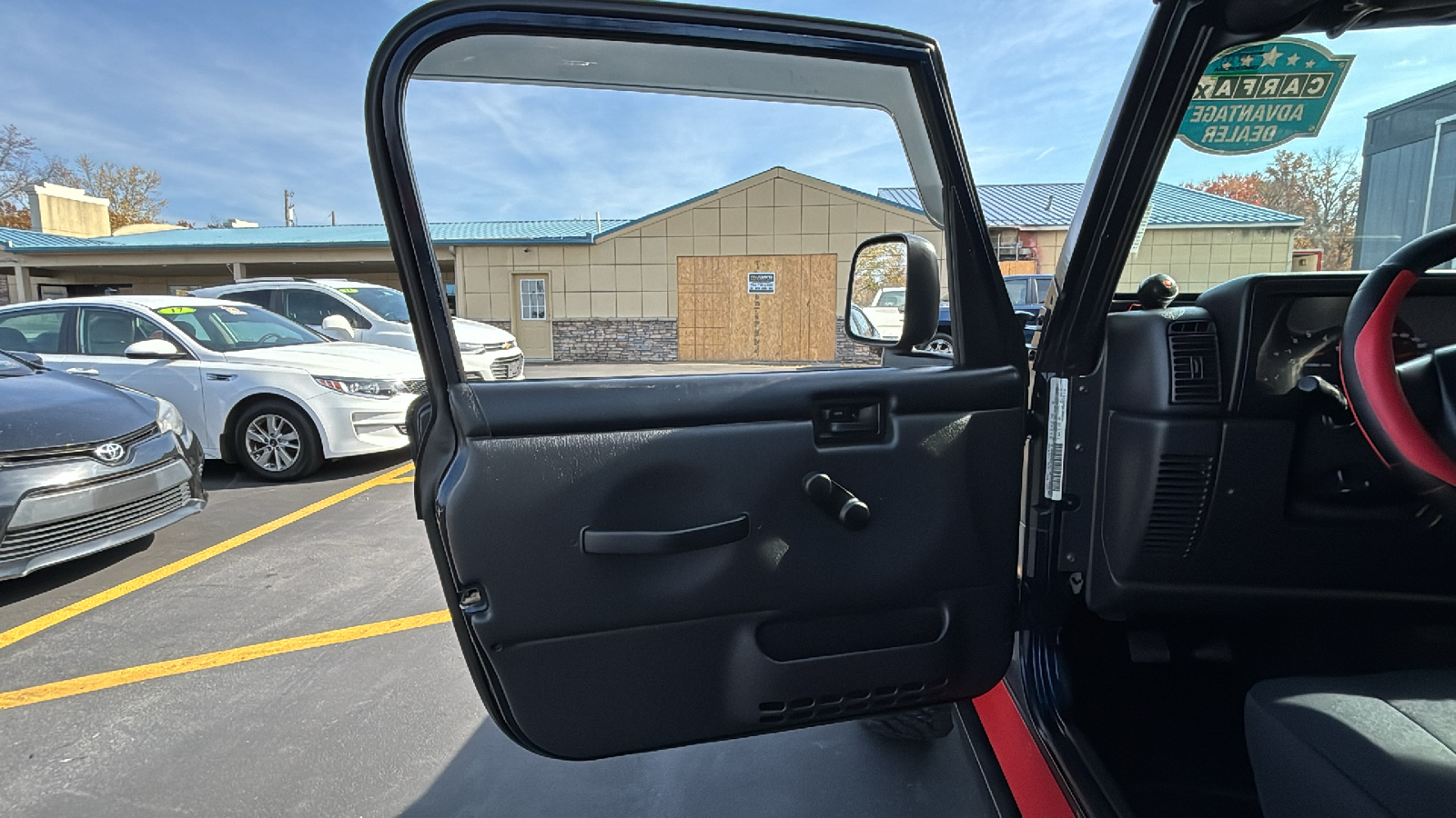 2004 Jeep Wrangler X 14