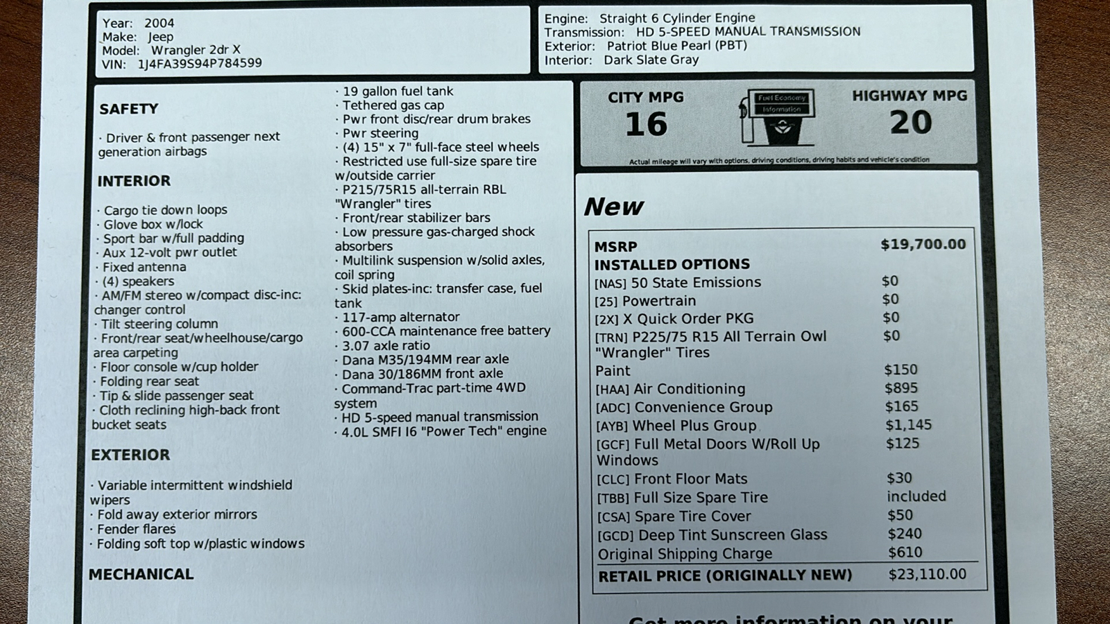 2004 Jeep Wrangler X 27