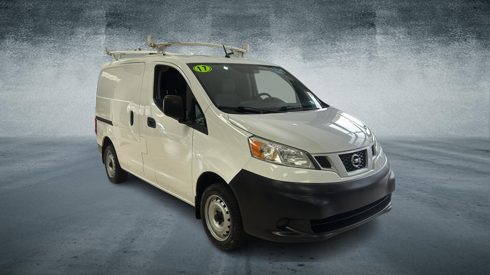 2017 Nissan NV200 S 8