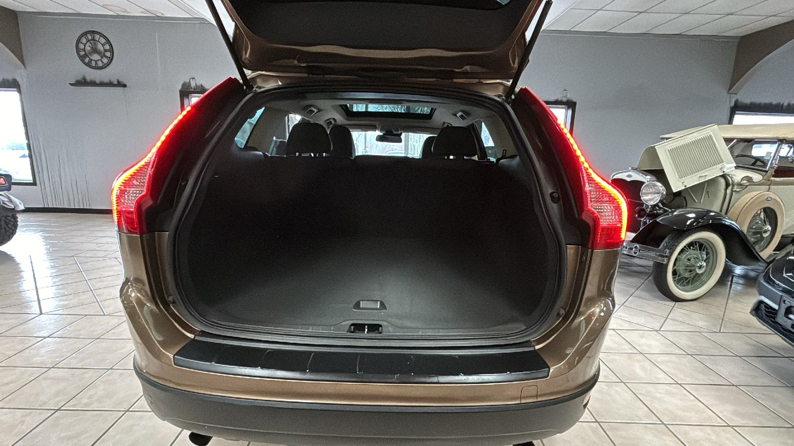 2013 Volvo XC60 3.2 11