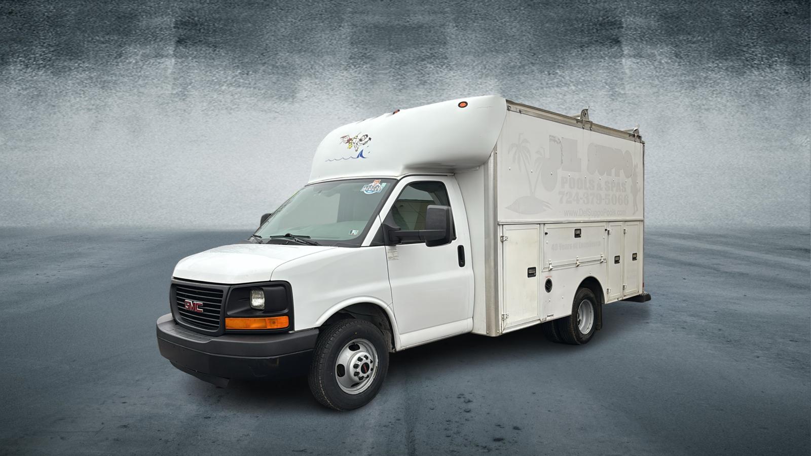 2015 GMC Savana Cutaway 3500 1