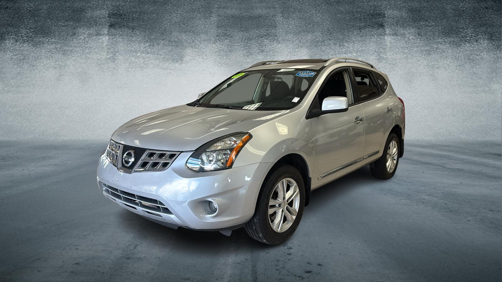 2013 Nissan Rogue SV 1