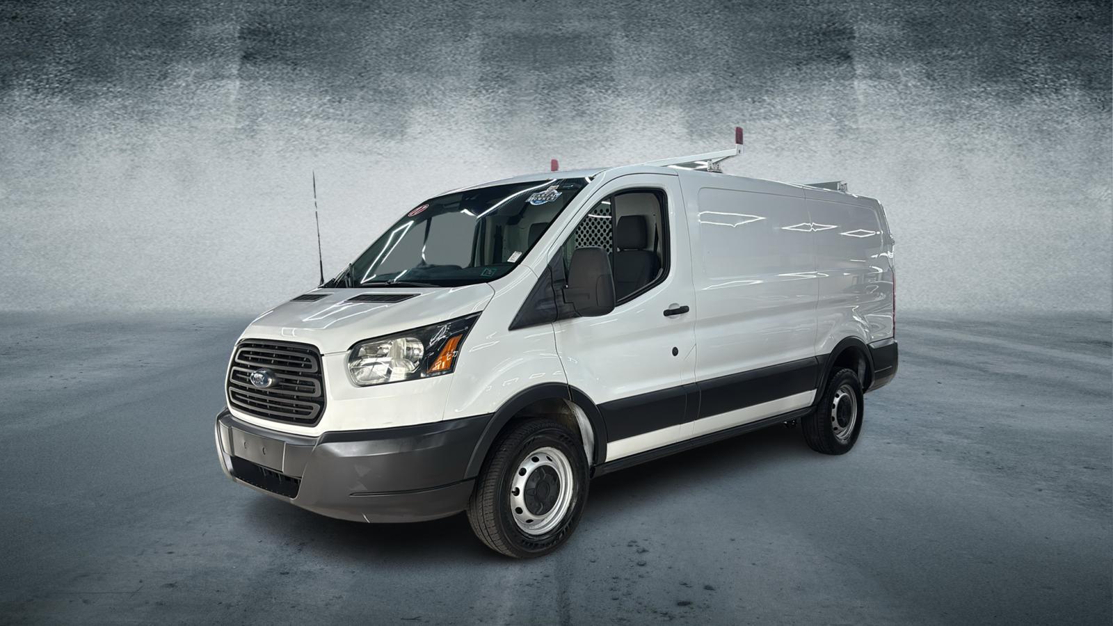 Car Connection Superstore - Used FORD TRANSIT-130"-VAN 2017 CAR CONNECTION INC. LR CARGO