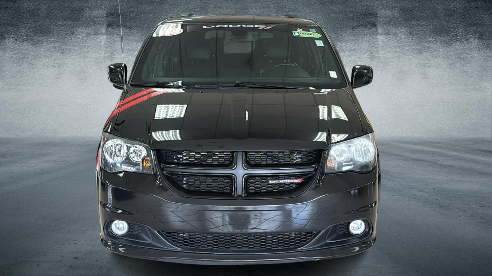 Car Connection Superstore - Used vehicle - Minivan DODGE GRAND CARAVAN 2018