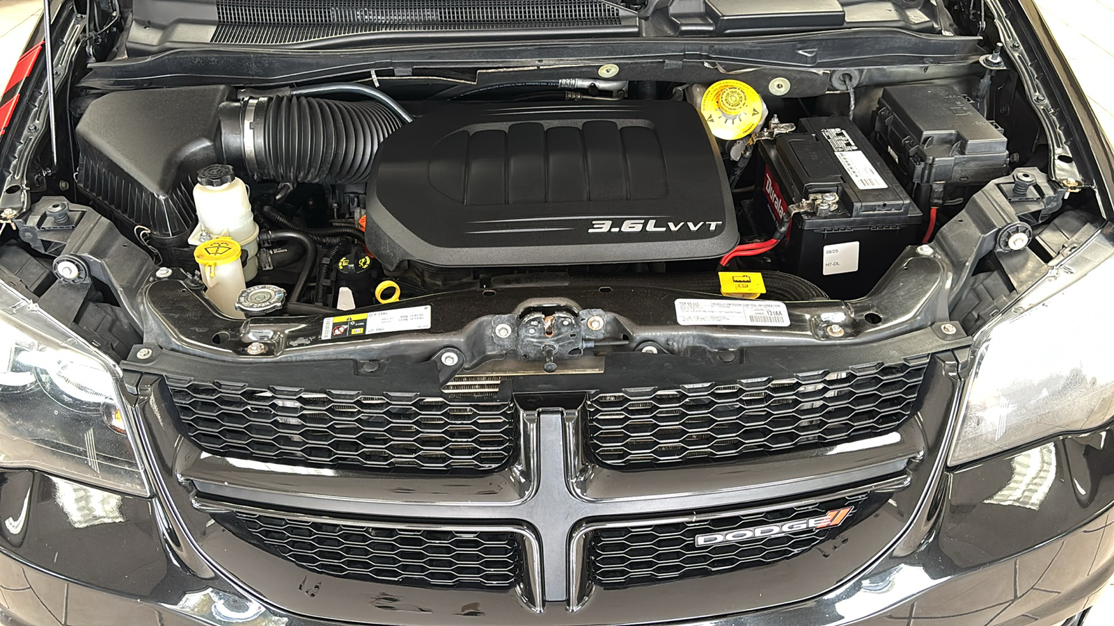 Car Connection Superstore - Used vehicle - Minivan DODGE GRAND CARAVAN 2018