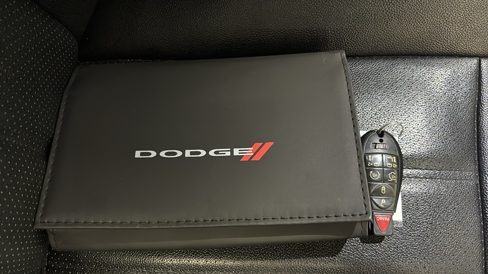 Car Connection Superstore - Used vehicle - Minivan DODGE GRAND CARAVAN 2018