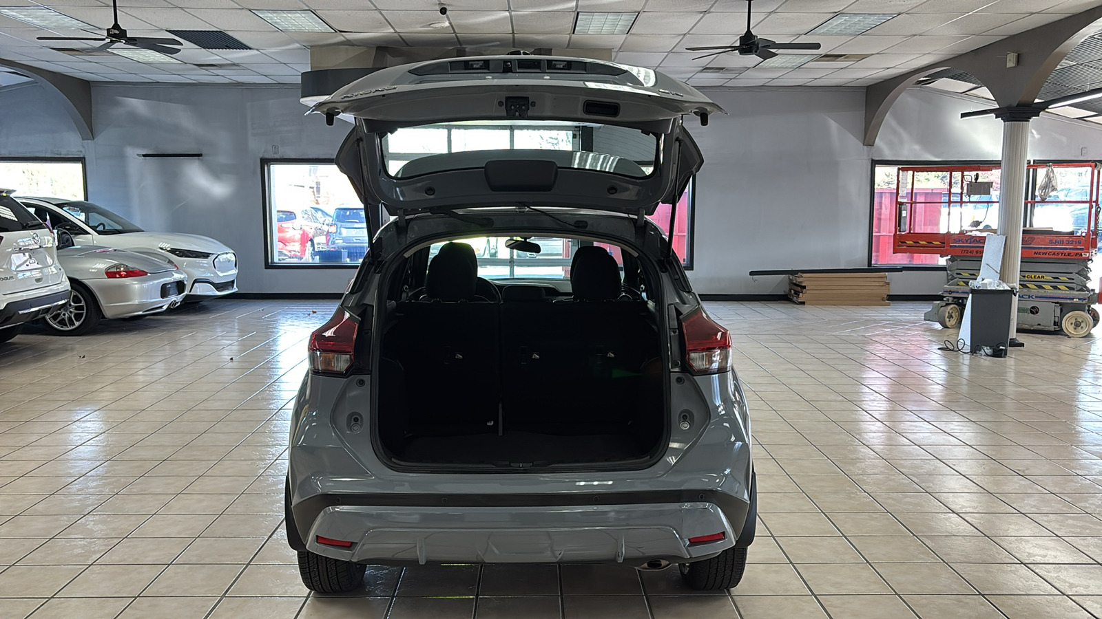 Car Connection Superstore - Used vehicle - SUV NISSAN KICKS 2024