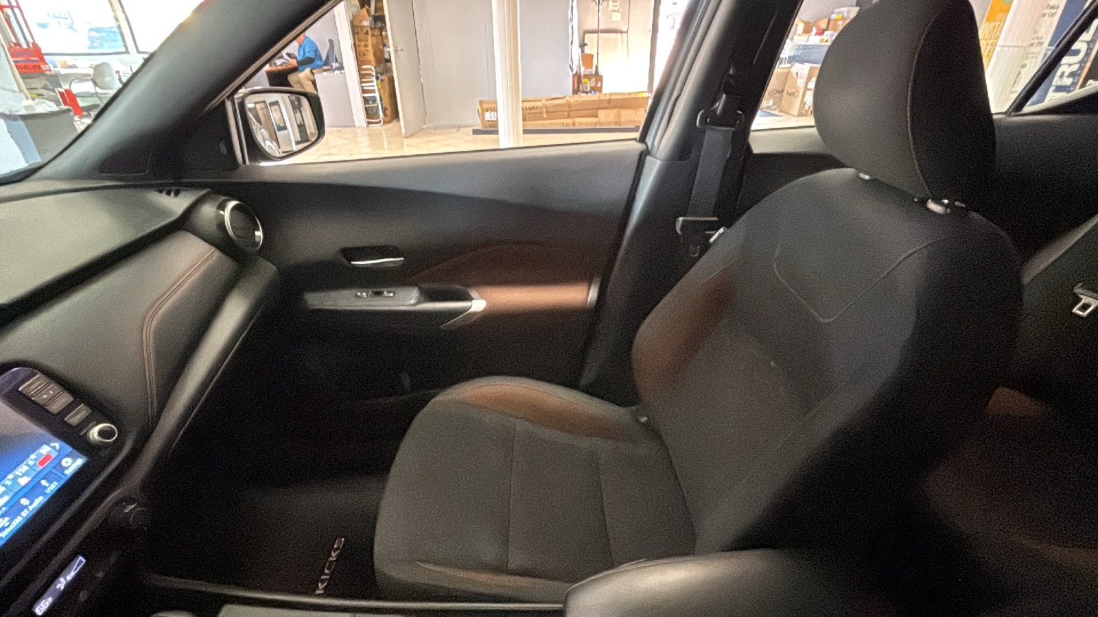 Car Connection Superstore - Used vehicle - SUV NISSAN KICKS 2024