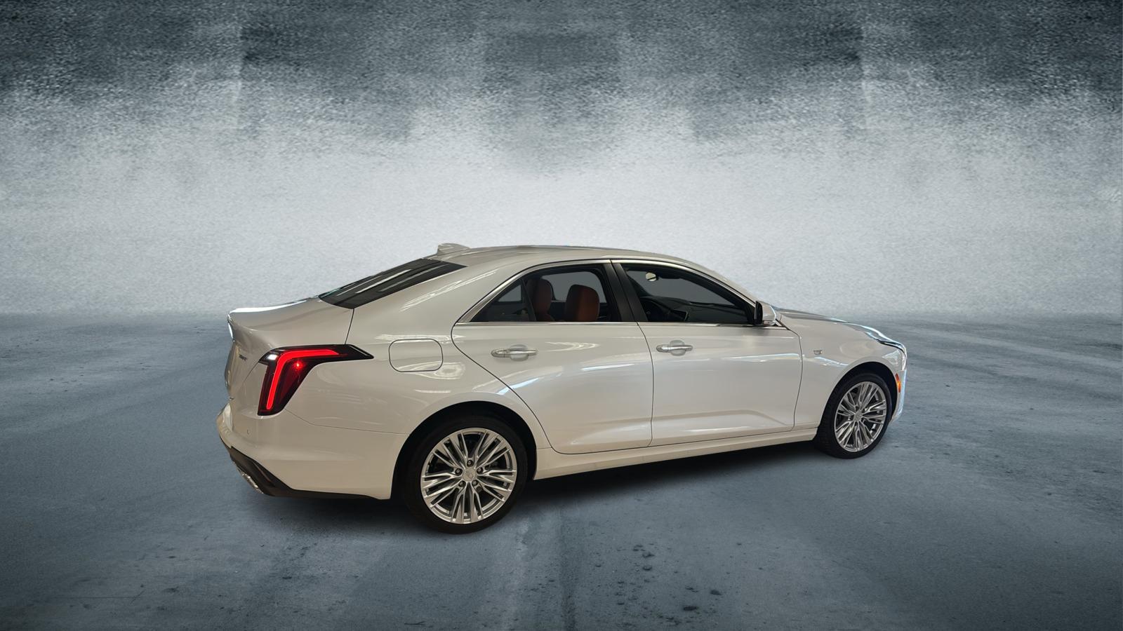 Car Connection Superstore - Used vehicle - SEDAN CADILLAC CT4 2022